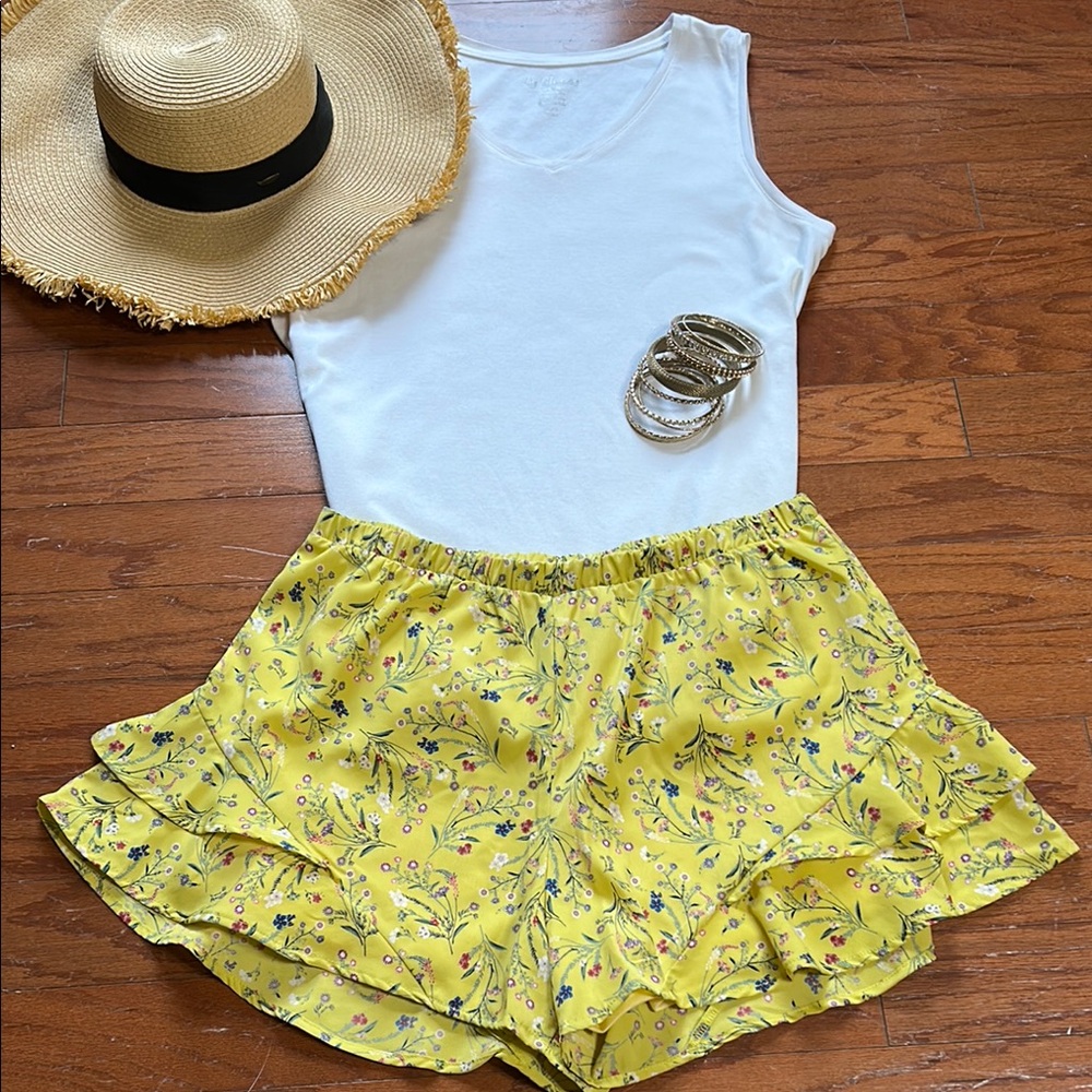 Peach Love Floral Shorts